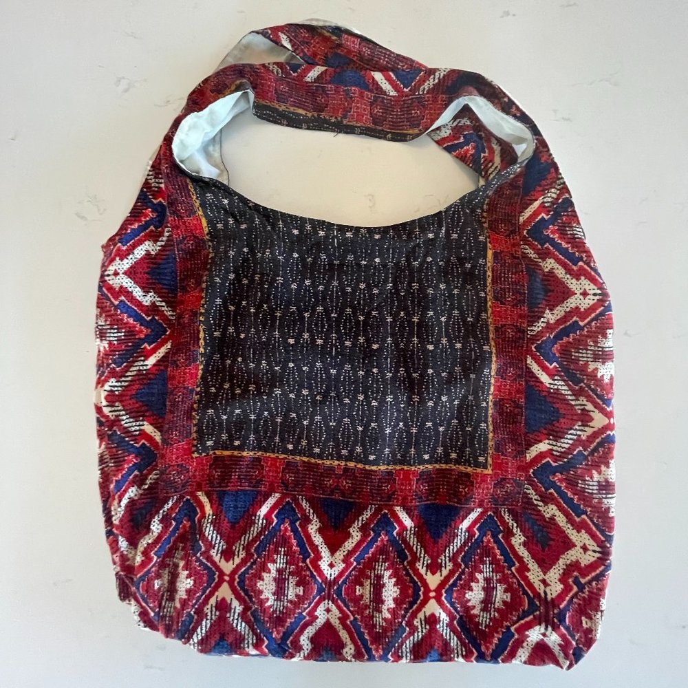 Cynthia Vincent, Anthropologie‎ Challis Grocery Shoulder bag in a Boho Print